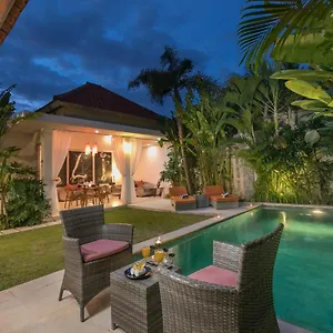 Briana By R Us Seminyak (Bali)